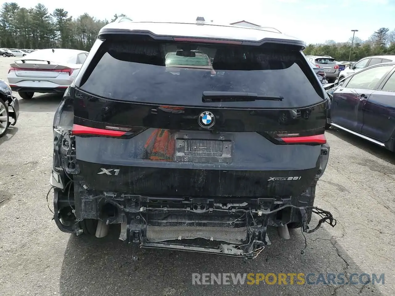 6 fotografías del automóvil dañado WBX73EF01P5Y13292 BMW X1 2023