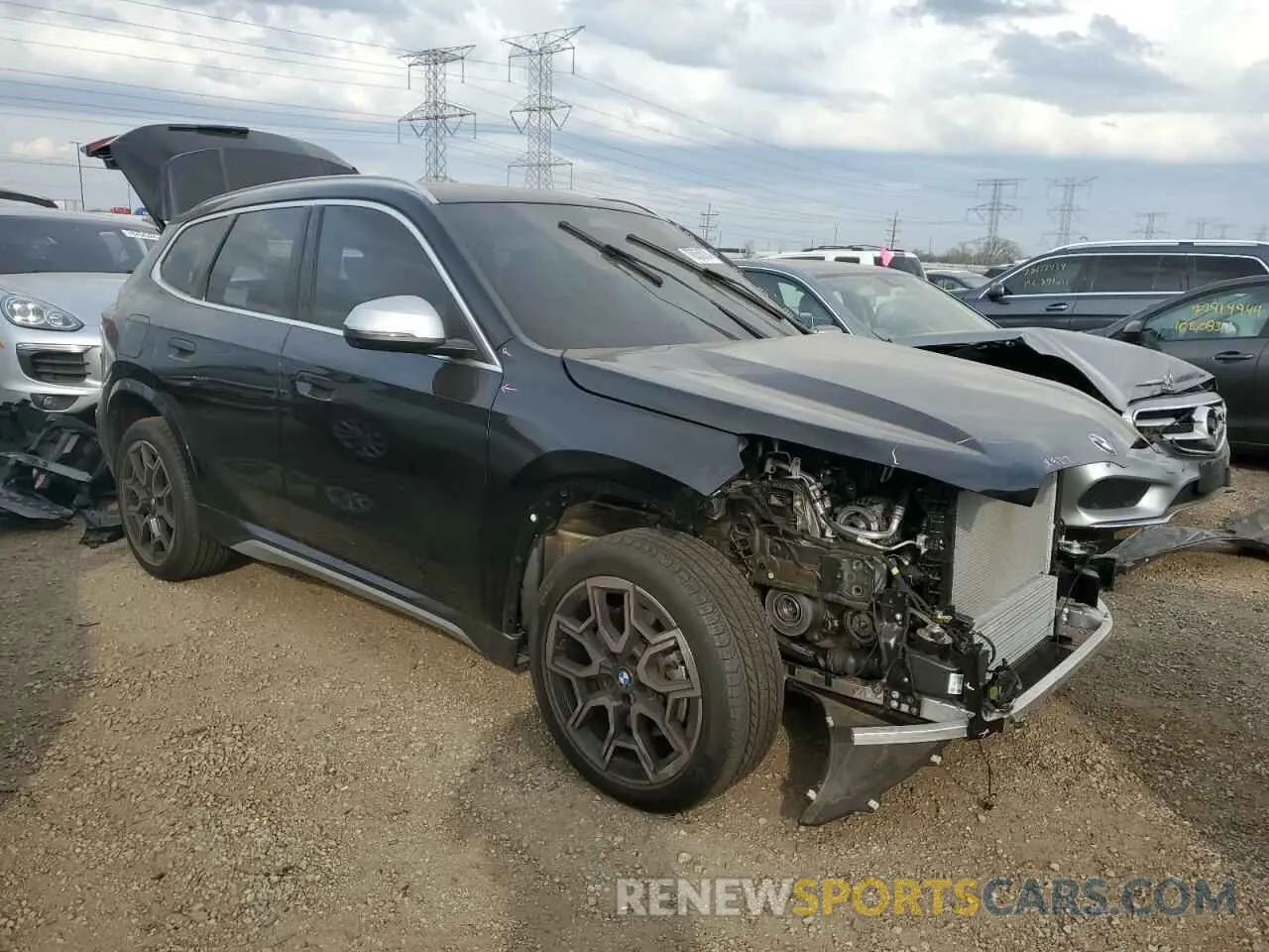 4 fotografías del automóvil dañado WBX73EF01P5Y21246 BMW X1 2023