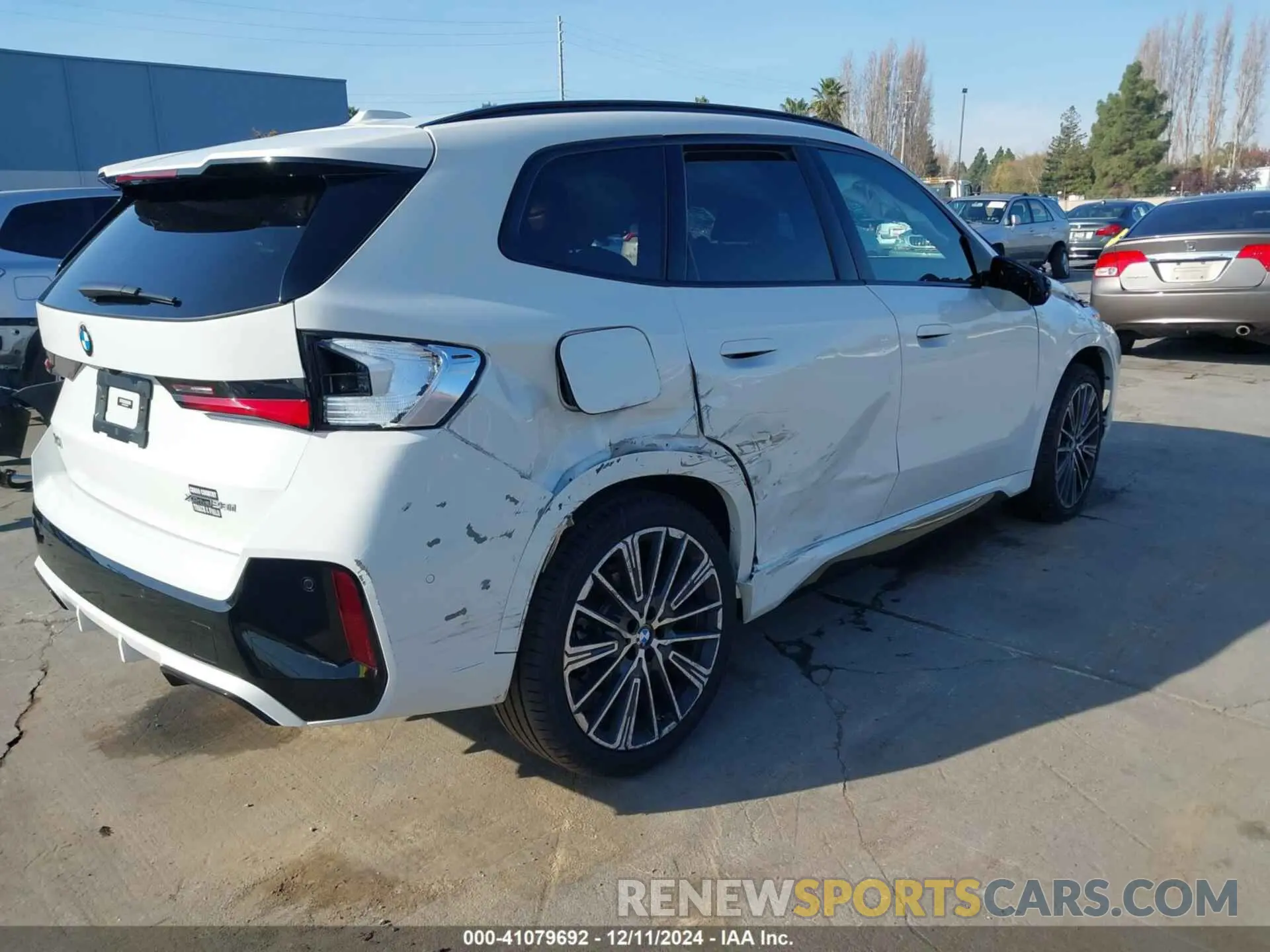 4 fotografías del automóvil dañado WBX73EF02P5W08709 BMW X1 2023