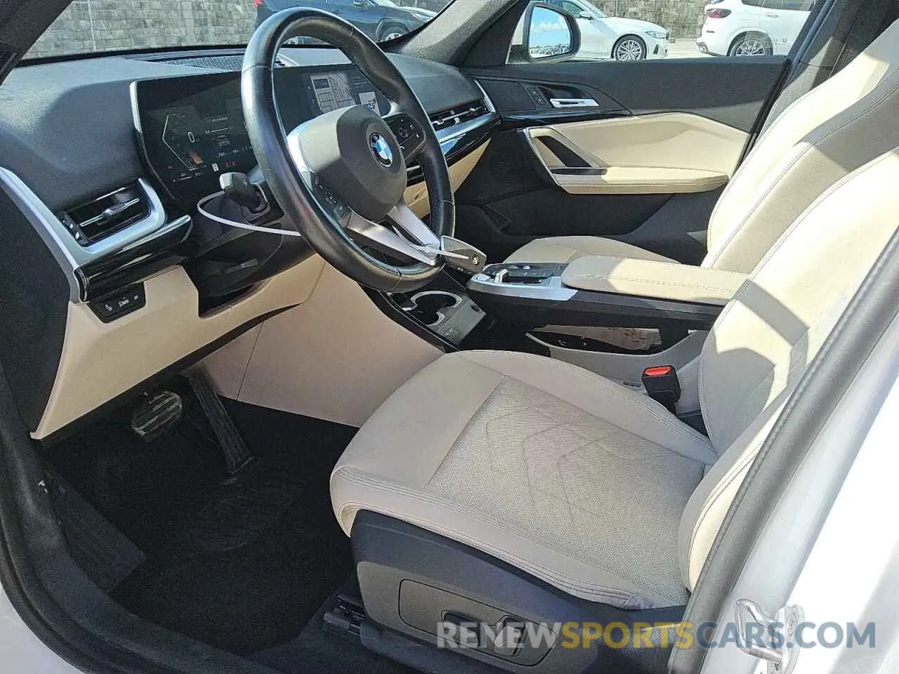 7 fotografías del automóvil dañado WBX73EF02P5X84109 BMW X1 2023