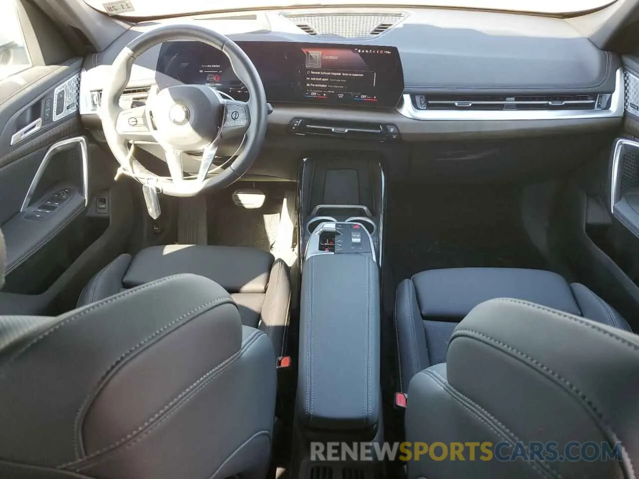 8 fotografías del automóvil dañado WBX73EF02P5Y03256 BMW X1 2023