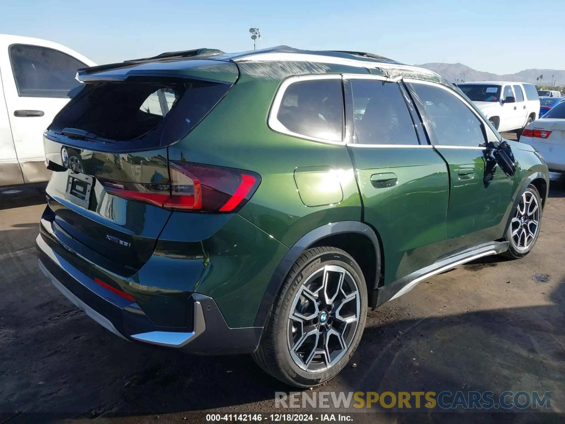 4 fotografías del automóvil dañado WBX73EF04P5X68574 BMW X1 2023
