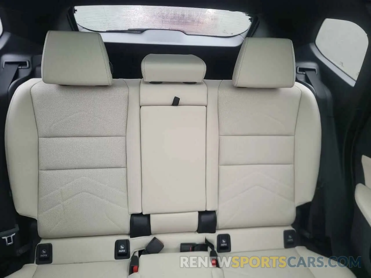 10 fotografías del automóvil dañado WBX73EF04P5X74178 BMW X1 2023