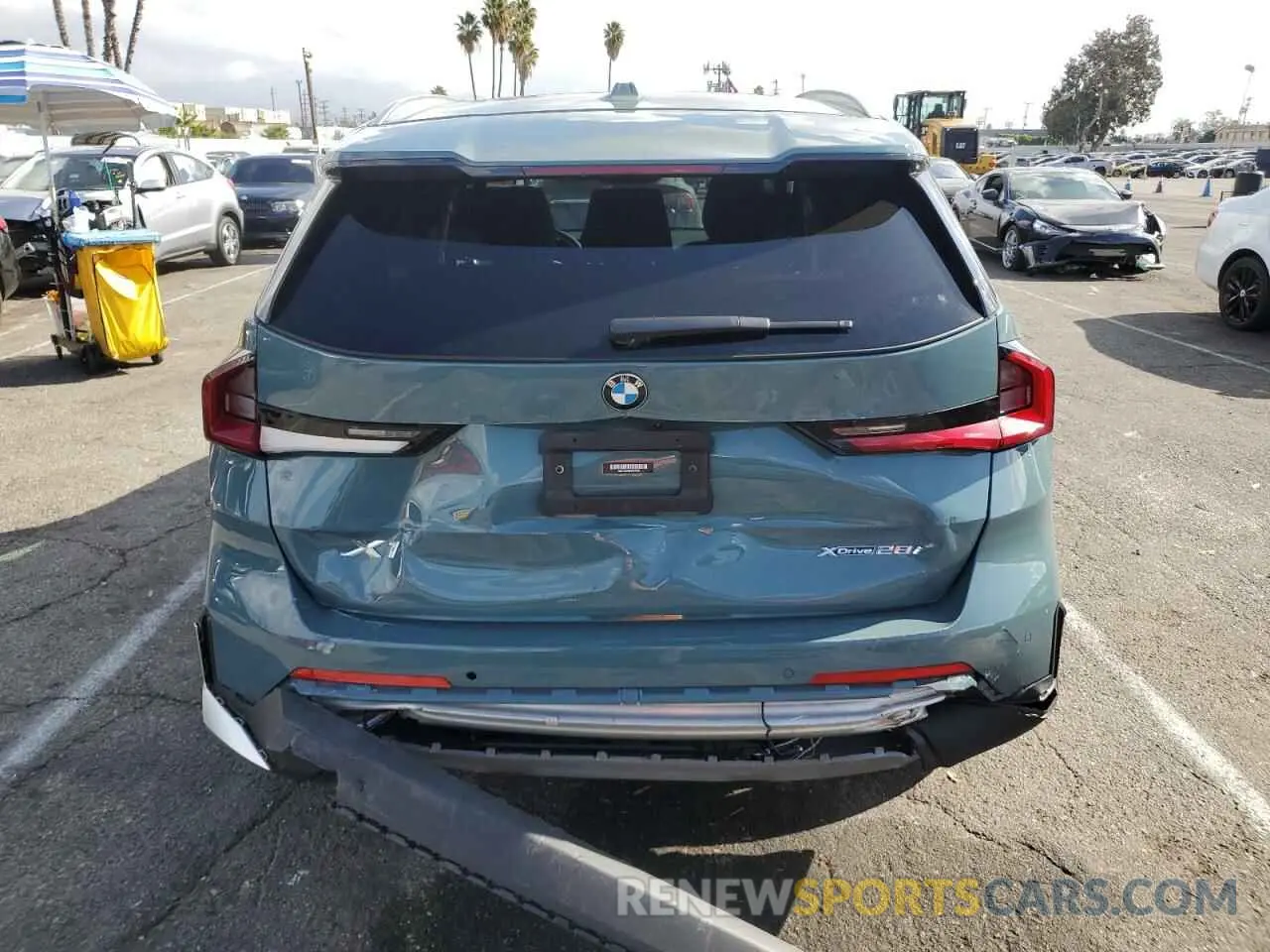 6 fotografías del automóvil dañado WBX73EF05P5V94319 BMW X1 2023