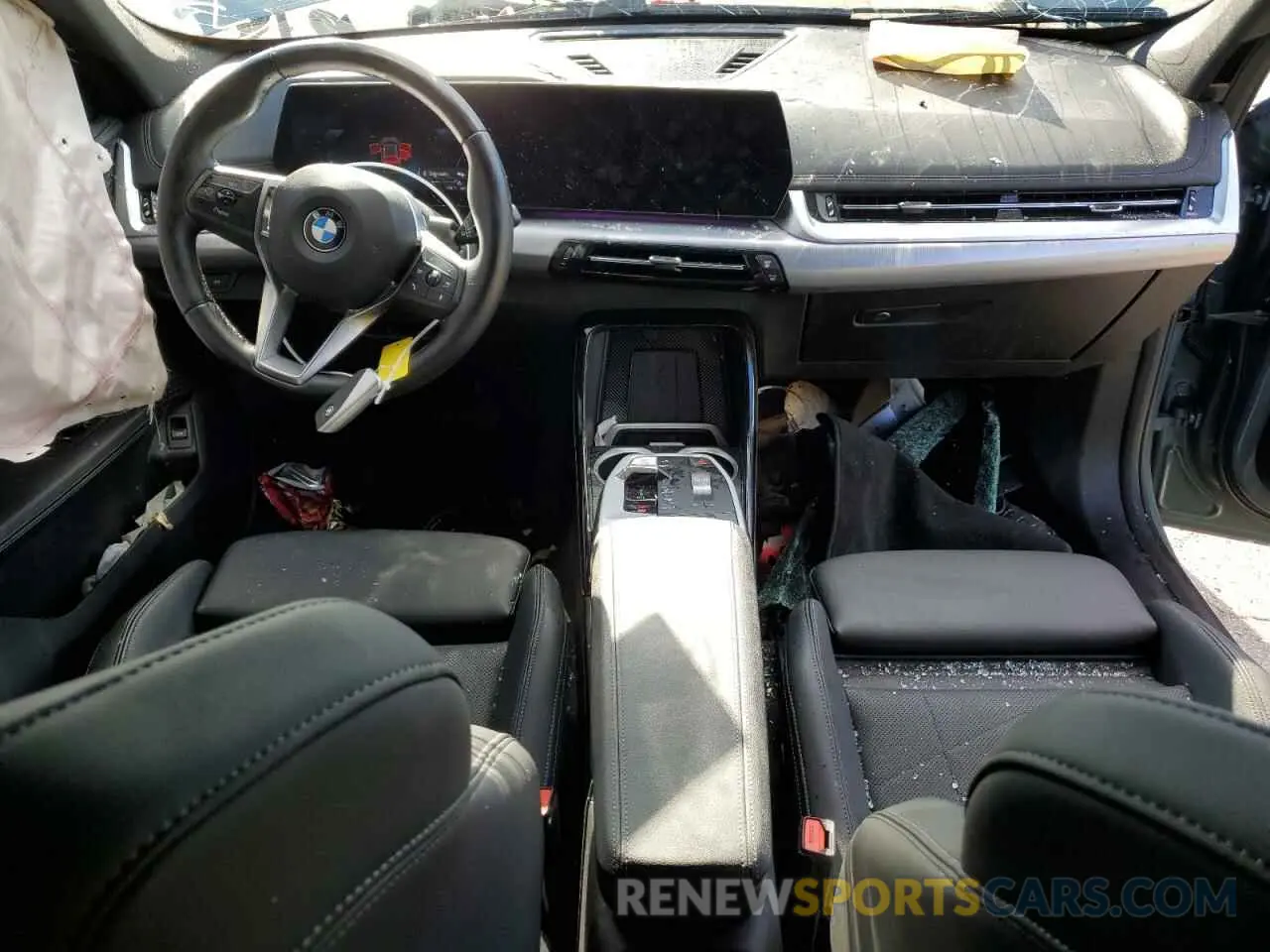 8 fotografías del automóvil dañado WBX73EF05P5W52879 BMW X1 2023