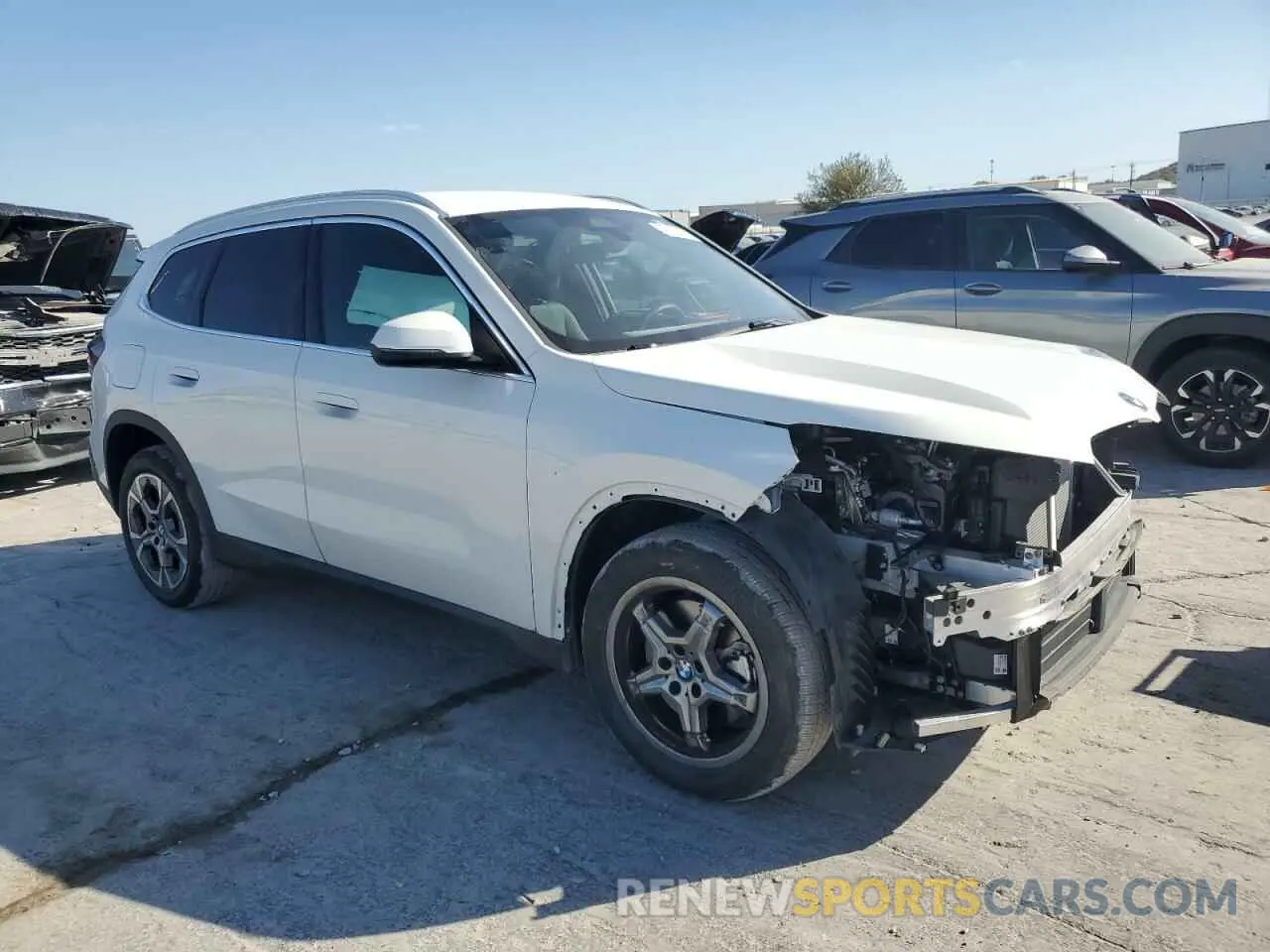 4 fotografías del automóvil dañado WBX73EF06P5W57928 BMW X1 2023