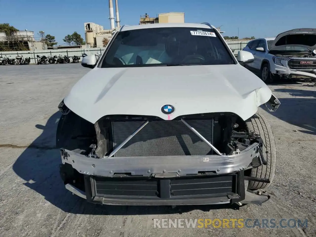 5 fotografías del automóvil dañado WBX73EF06P5W57928 BMW X1 2023