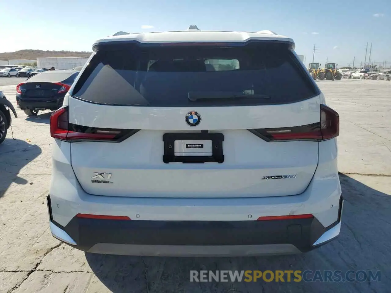 6 fotografías del automóvil dañado WBX73EF06P5W57928 BMW X1 2023