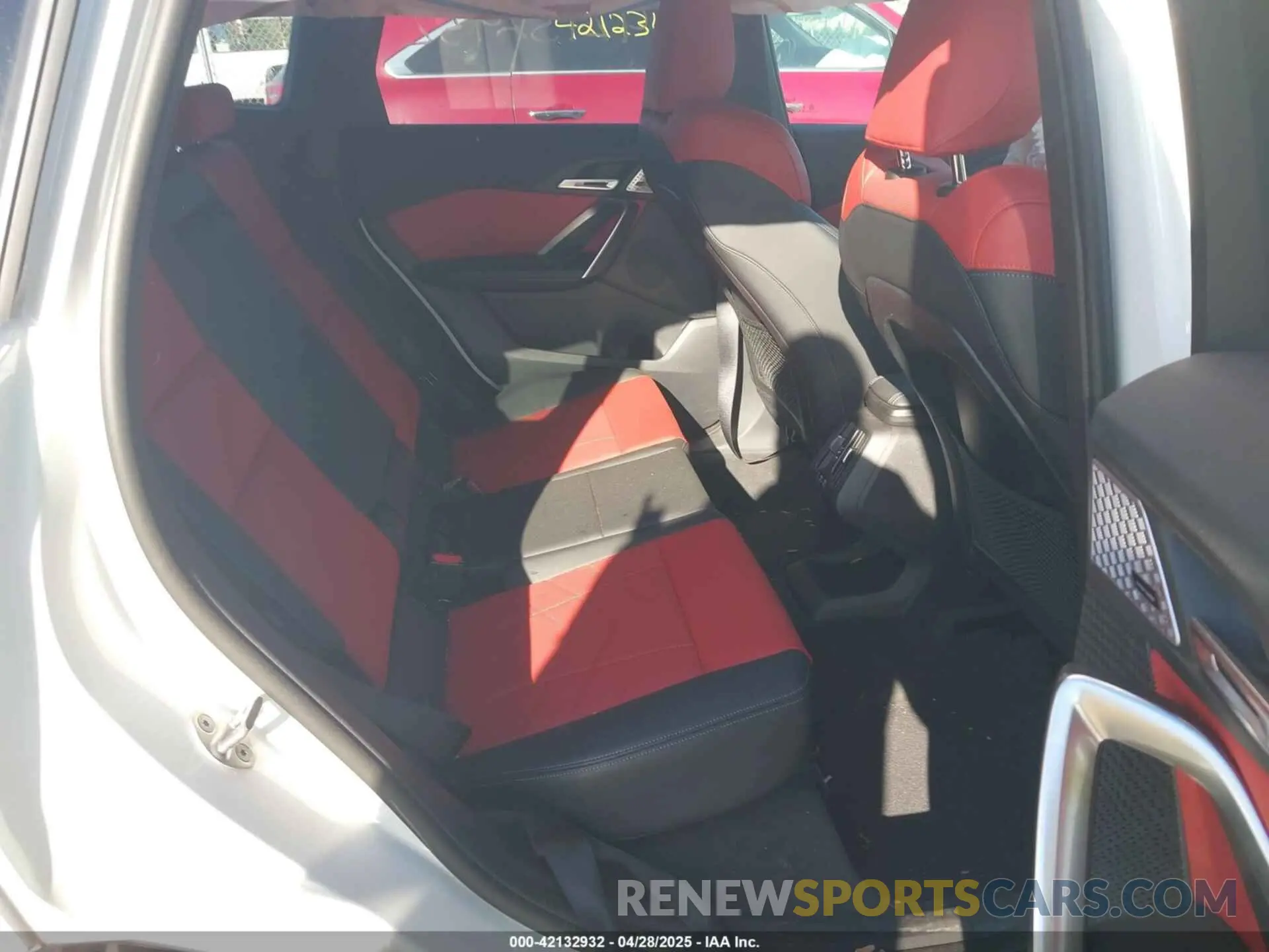 8 fotografías del automóvil dañado WBX73EF07P5X50697 BMW X1 2023