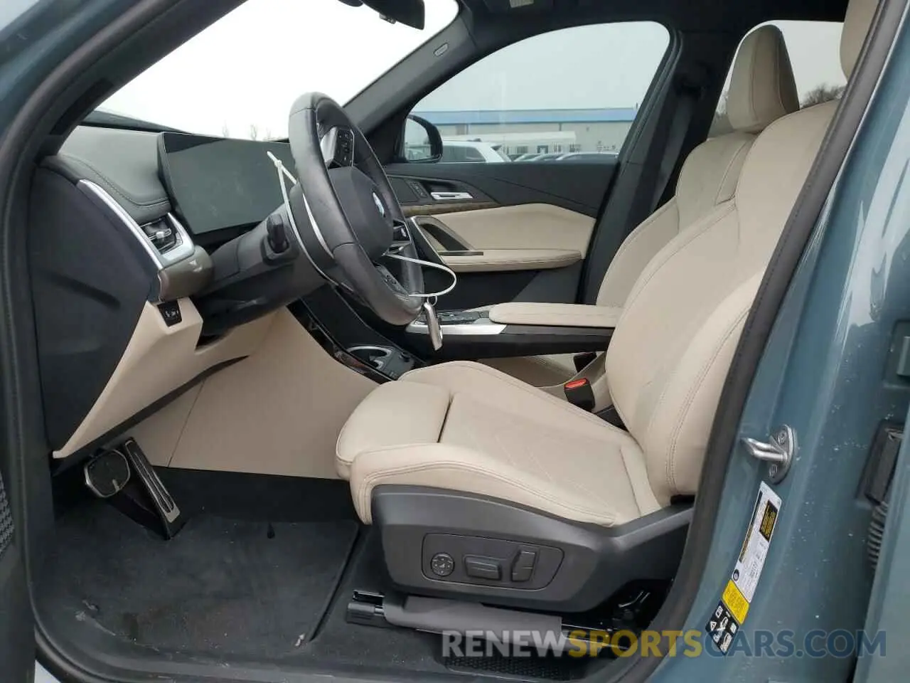 7 fotografías del automóvil dañado WBX73EF08P5X86169 BMW X1 2023