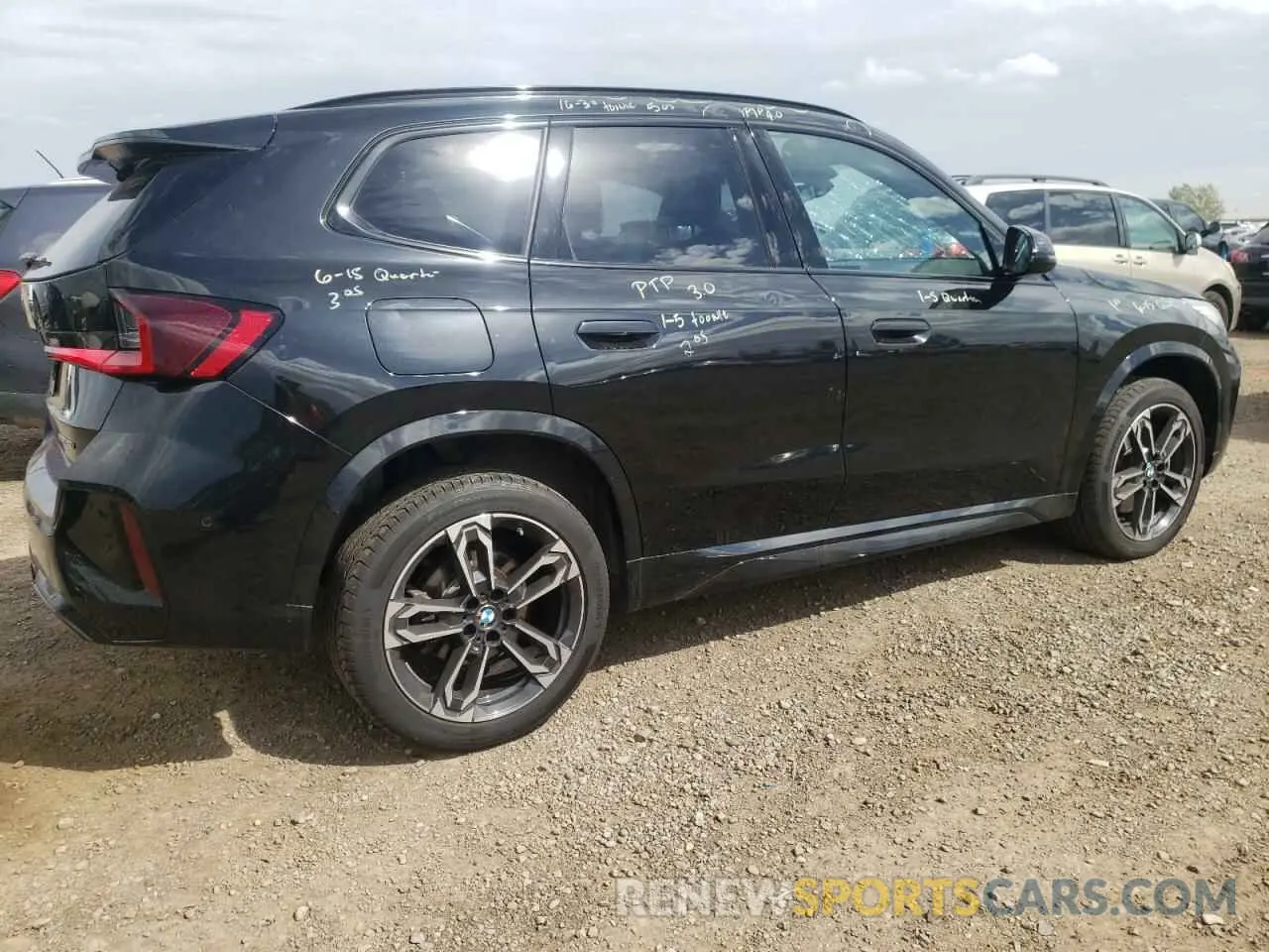 3 fotografías del automóvil dañado WBX73EF08P5X91887 BMW X1 2023