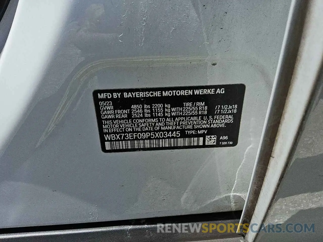 12 fotografías del automóvil dañado WBX73EF09P5X03445 BMW X1 2023