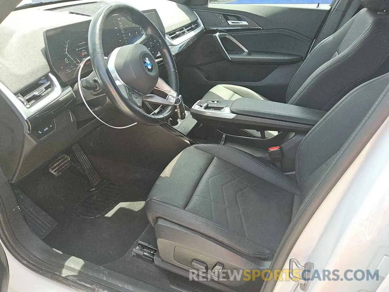 7 fotografías del automóvil dañado WBX73EF09P5X03445 BMW X1 2023