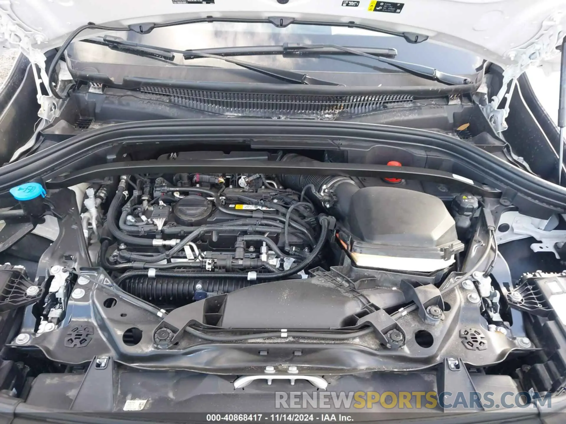 10 fotografías del automóvil dañado WBX73EF09P5X99030 BMW X1 2023
