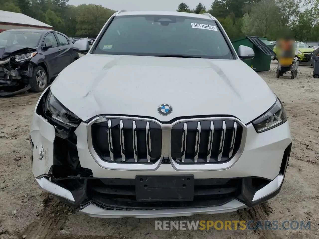 5 fotografías del automóvil dañado WBX73EF0XP5W51338 BMW X1 2023
