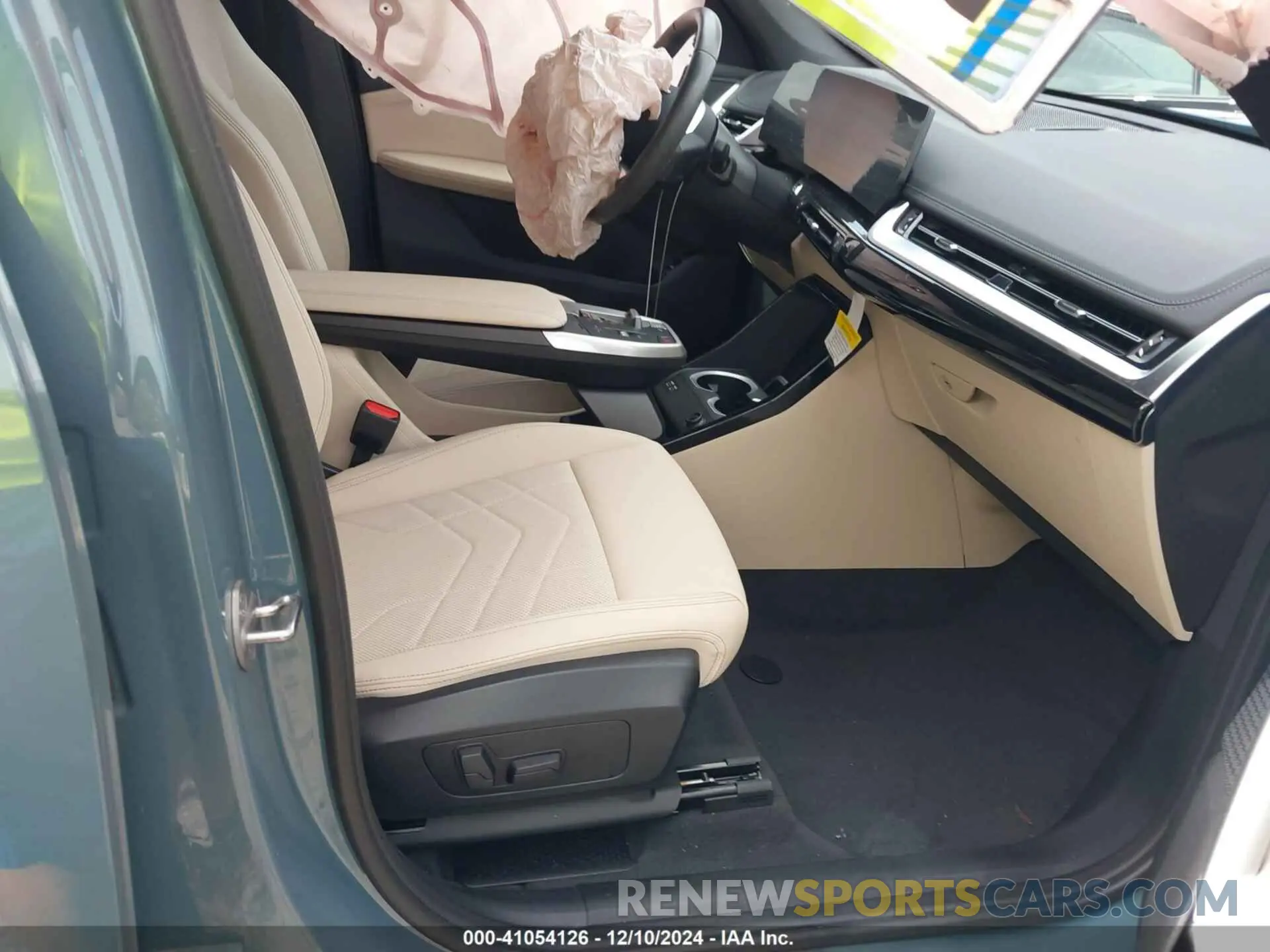 5 fotografías del automóvil dañado WBX73EF0XP5X42769 BMW X1 2023