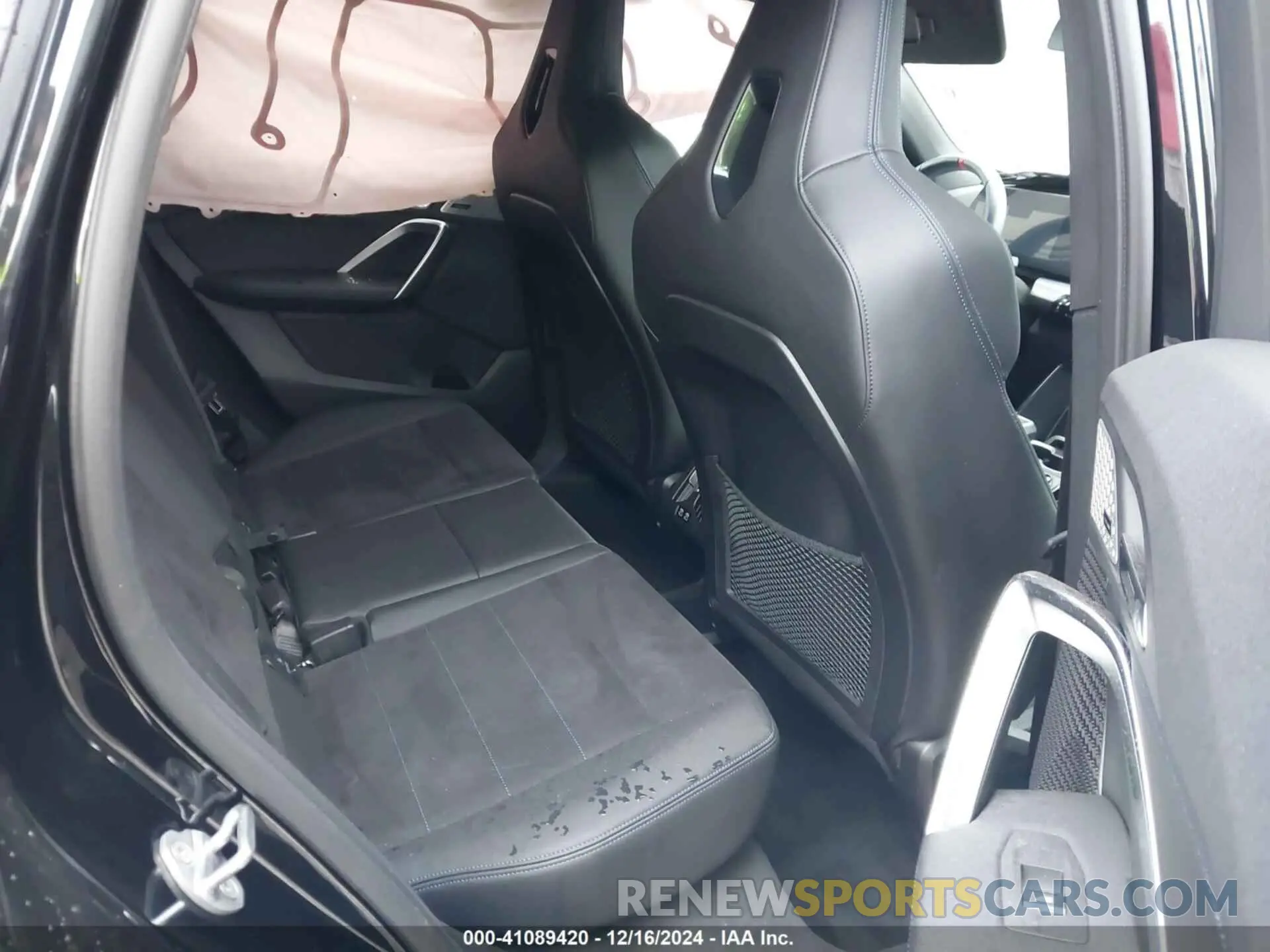 8 fotografías del automóvil dañado WBX13EF08R5Y22211 BMW X1 2024