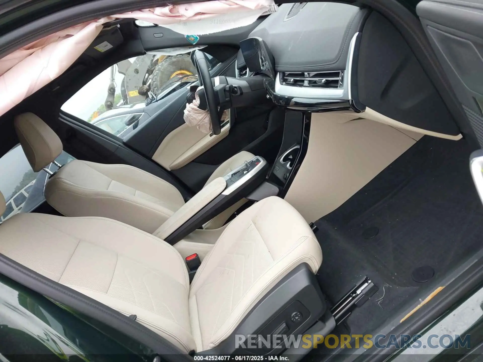 5 fotografías del automóvil dañado WBX73EF00R5Y41037 BMW X1 2024