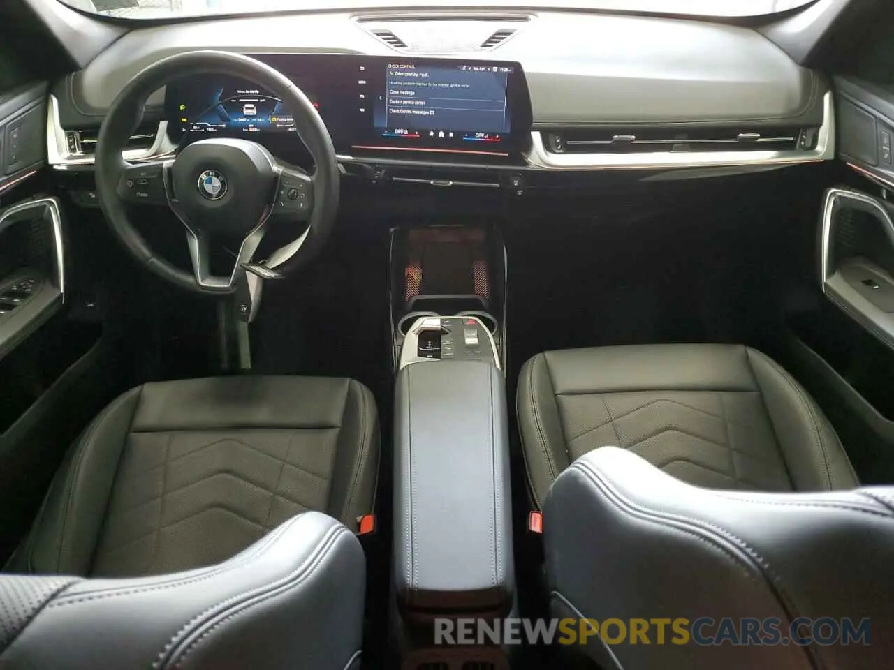 8 fotografías del automóvil dañado WBX73EF01R5Y91381 BMW X1 2024