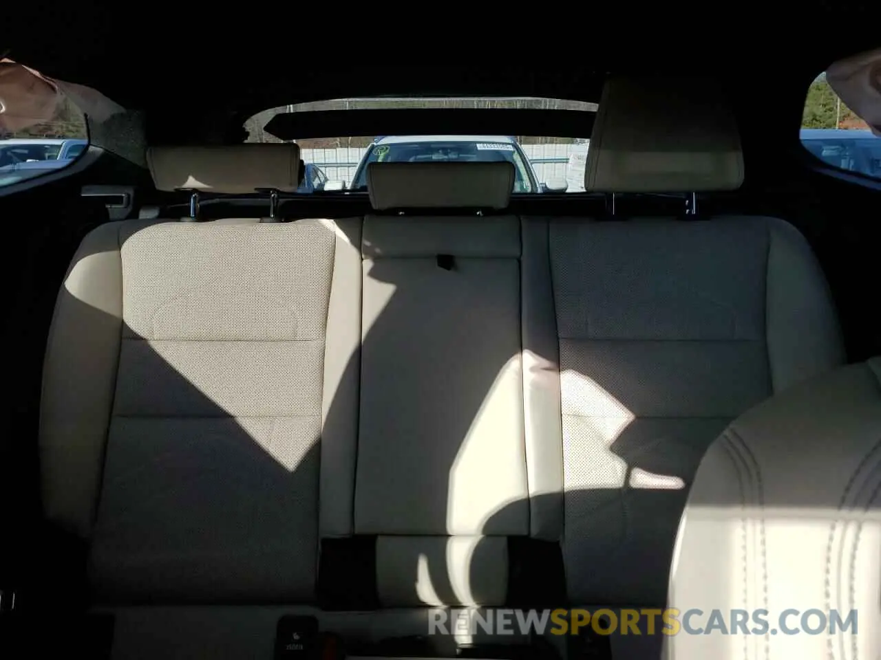 10 fotografías del automóvil dañado WBX73EF02R5008534 BMW X1 2024