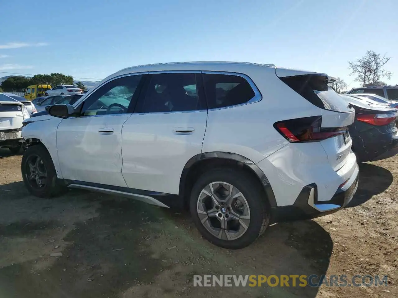 2 fotografías del automóvil dañado WBX73EF02R5Y51102 BMW X1 2024