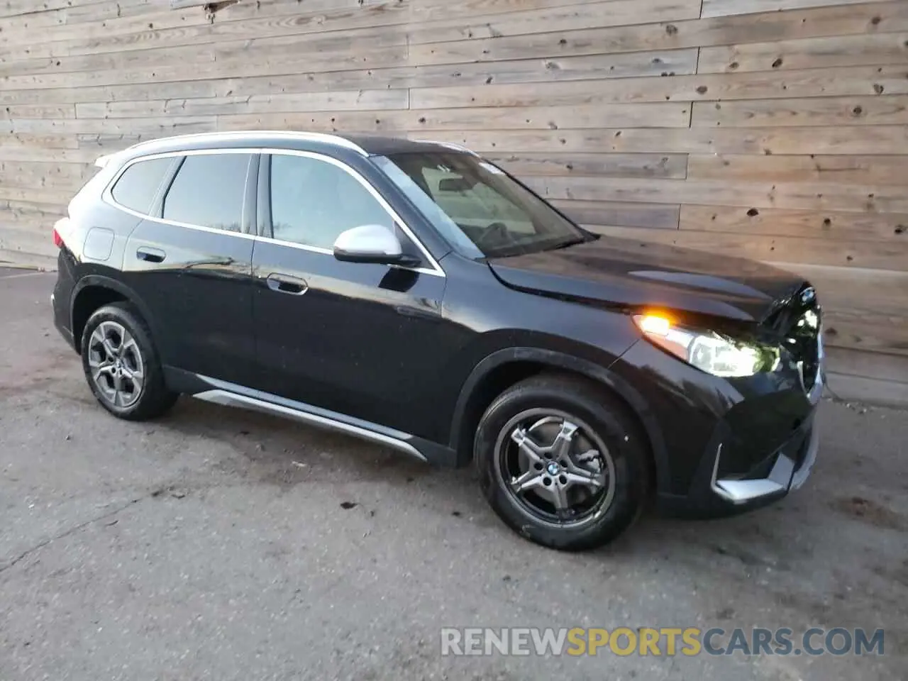 4 fotografías del automóvil dañado WBX73EF03R5Z46204 BMW X1 2024