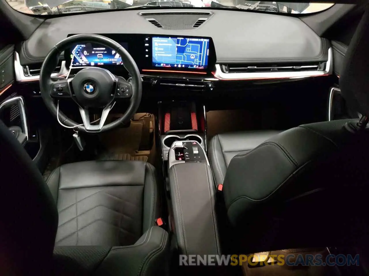 8 fotografías del automóvil dañado WBX73EF03R5Z46204 BMW X1 2024