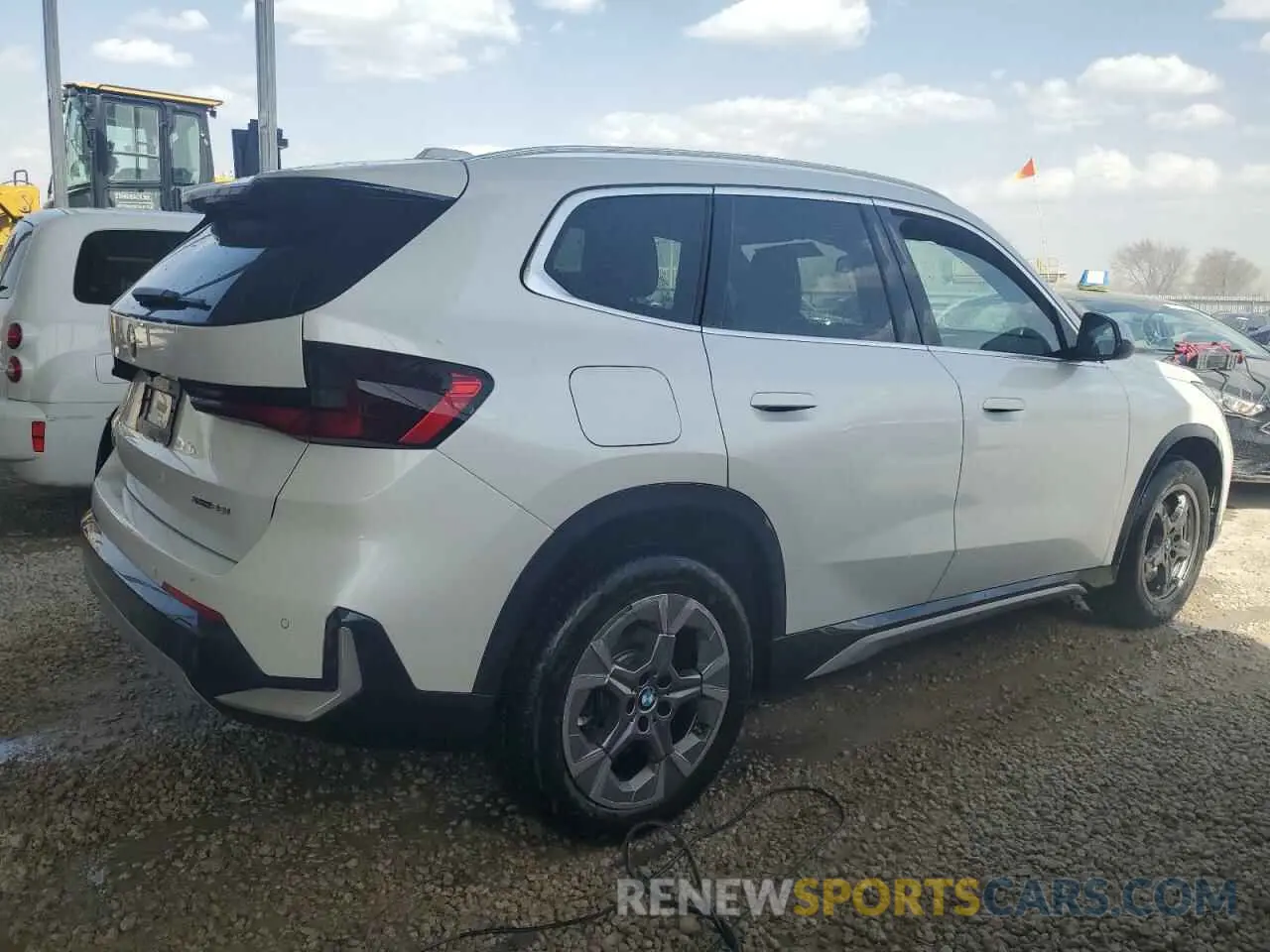 3 fotografías del automóvil dañado WBX73EF07R5007573 BMW X1 2024