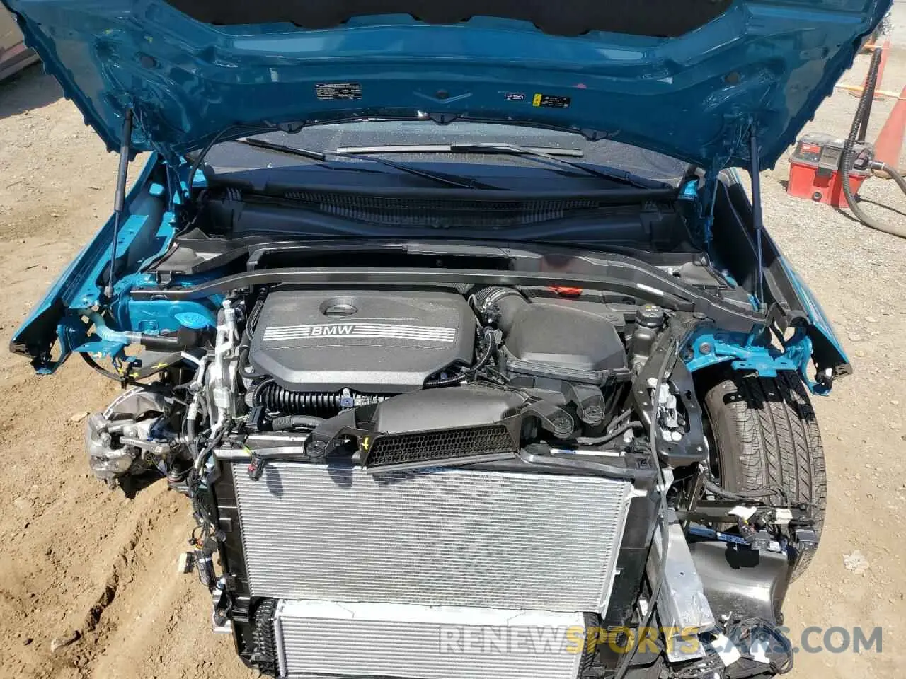 11 fotografías del automóvil dañado WBX73EF0XR5Z05777 BMW X1 2024