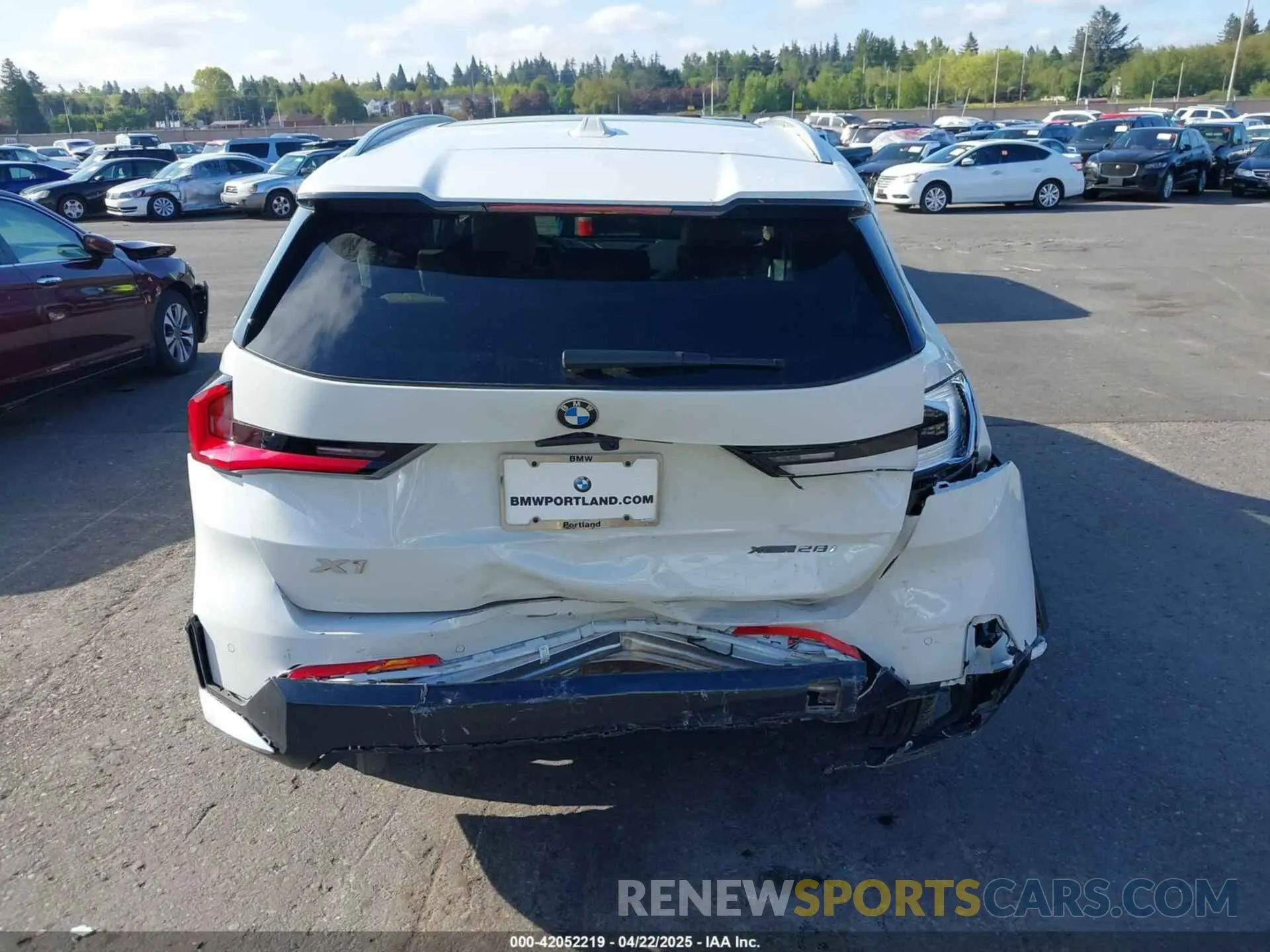 16 fotografías del automóvil dañado WBX73EF0XR5Z50590 BMW X1 2024