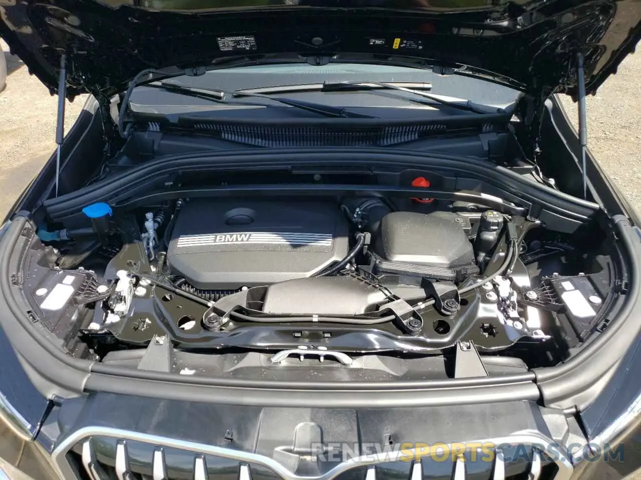 11 fotografías del automóvil dañado WBX73EF00S5040226 BMW X1 2025