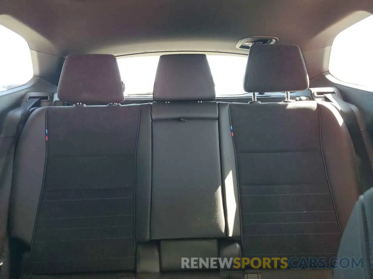 10 fotografías del automóvil dañado WBX73EF04S5064173 BMW X1 2025