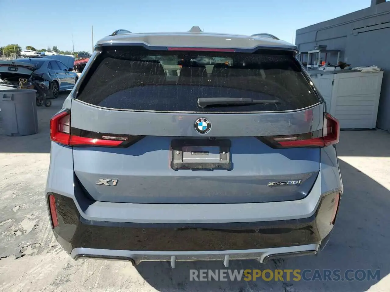 6 fotografías del automóvil dañado WBX73EF04S5064173 BMW X1 2025