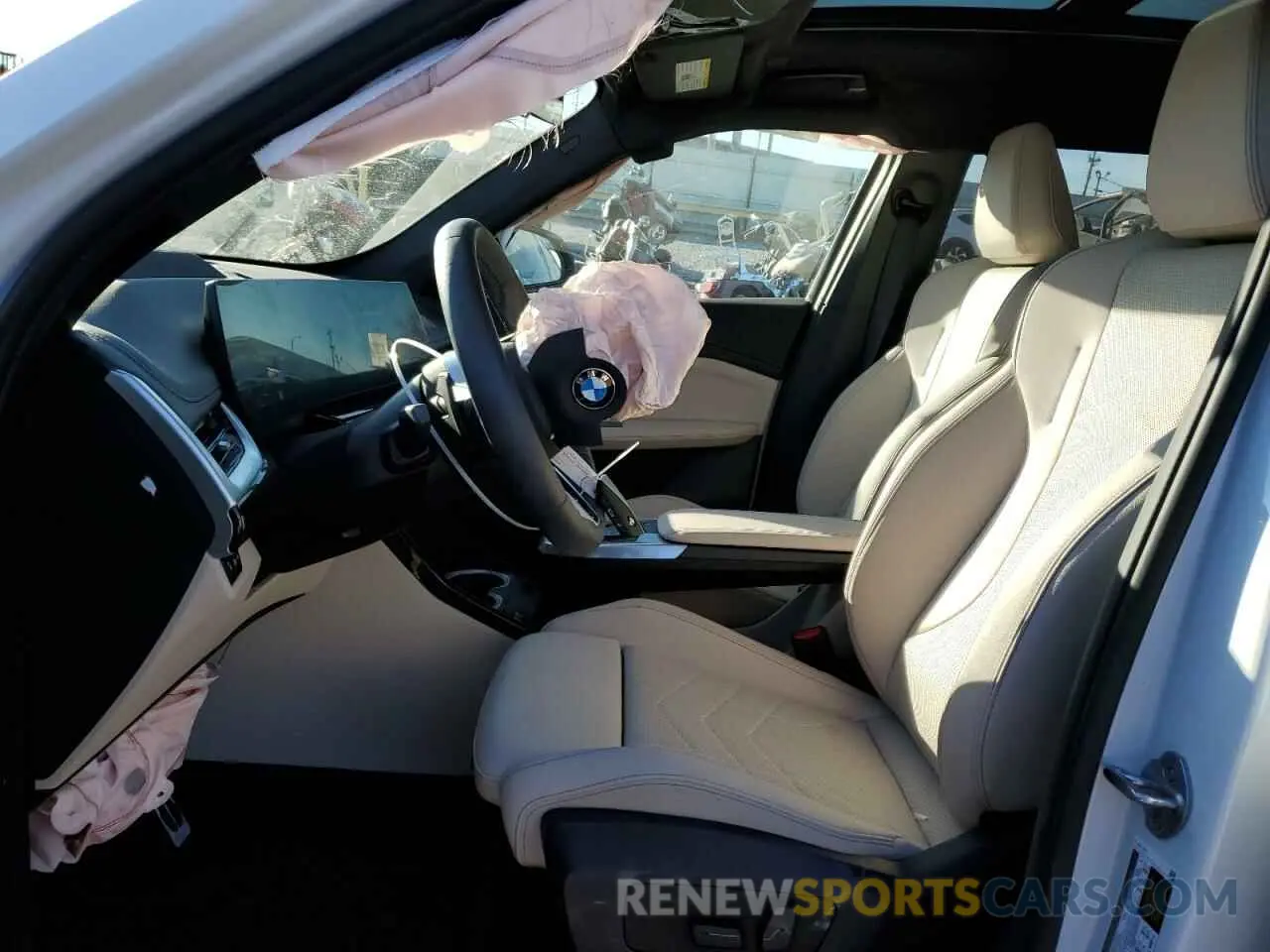 7 fotografías del automóvil dañado WBX73EF05S5043722 BMW X1 2025