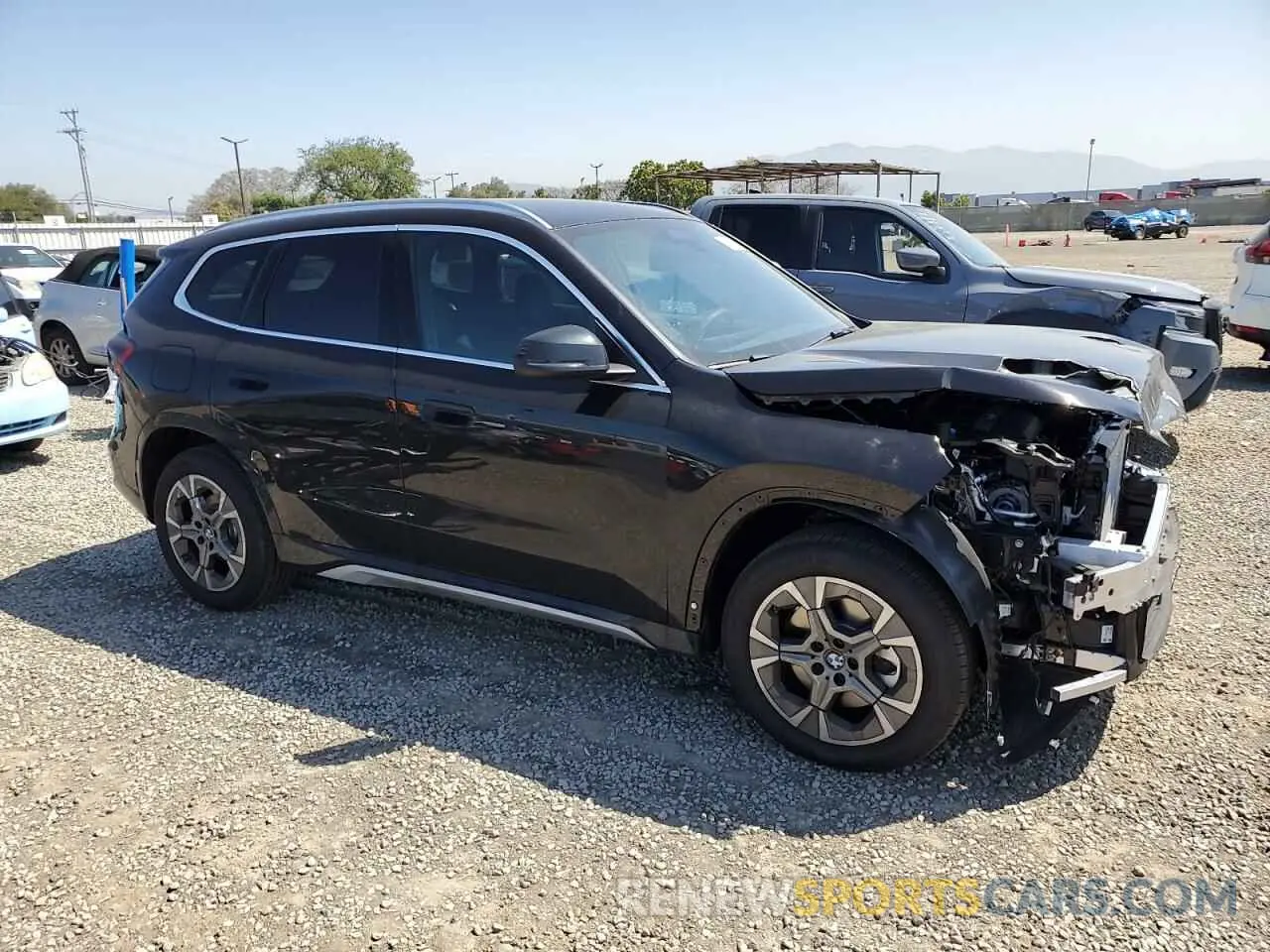 4 fotografías del automóvil dañado WBX73EF06S5209777 BMW X1 2025