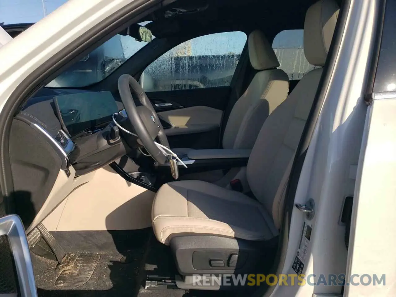 7 fotografías del automóvil dañado WBX73EF08S5034108 BMW X1 2025