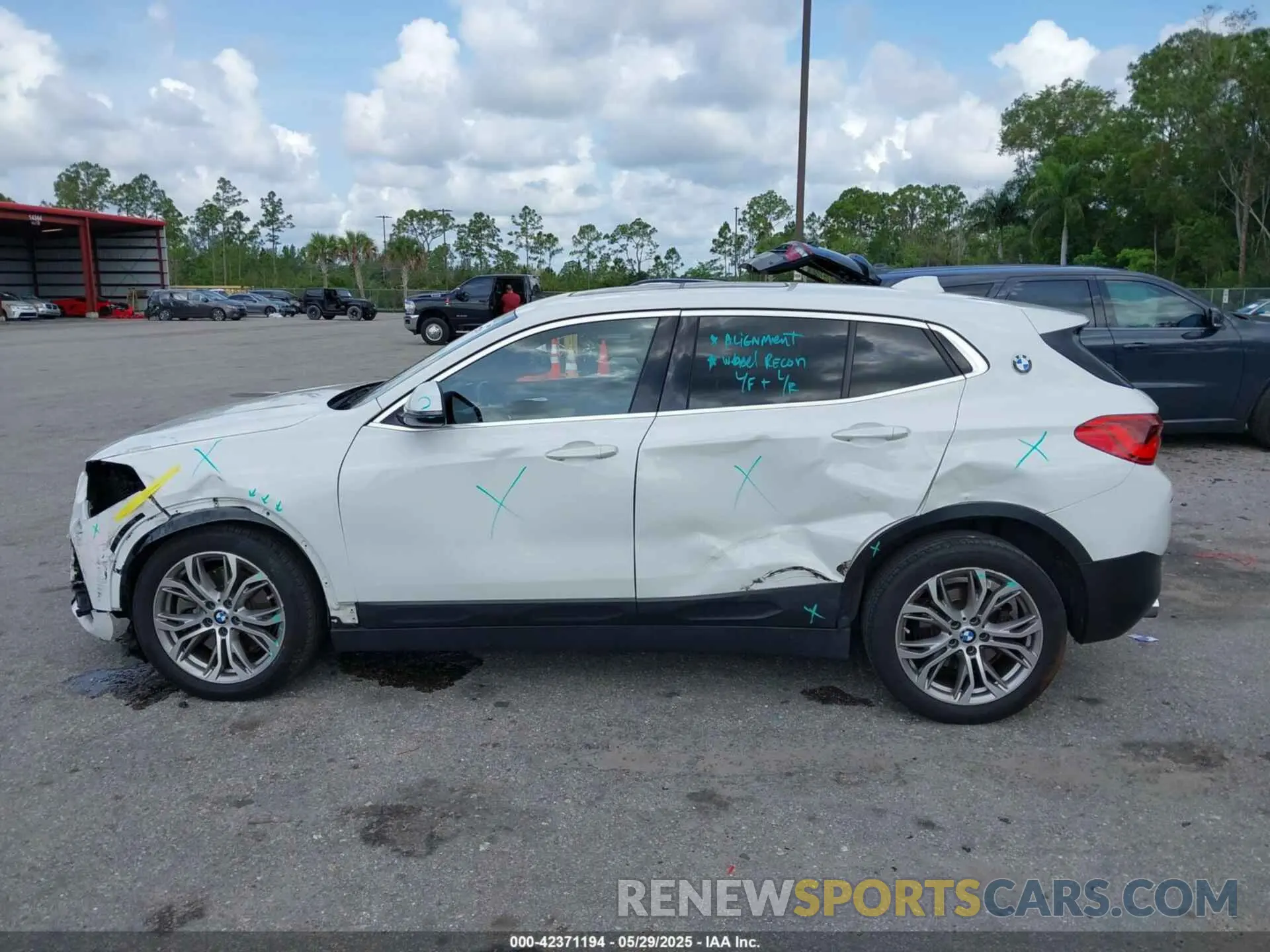 14 fotografías del automóvil dañado WBXYJ3C57KEP77180 BMW X2 2019
