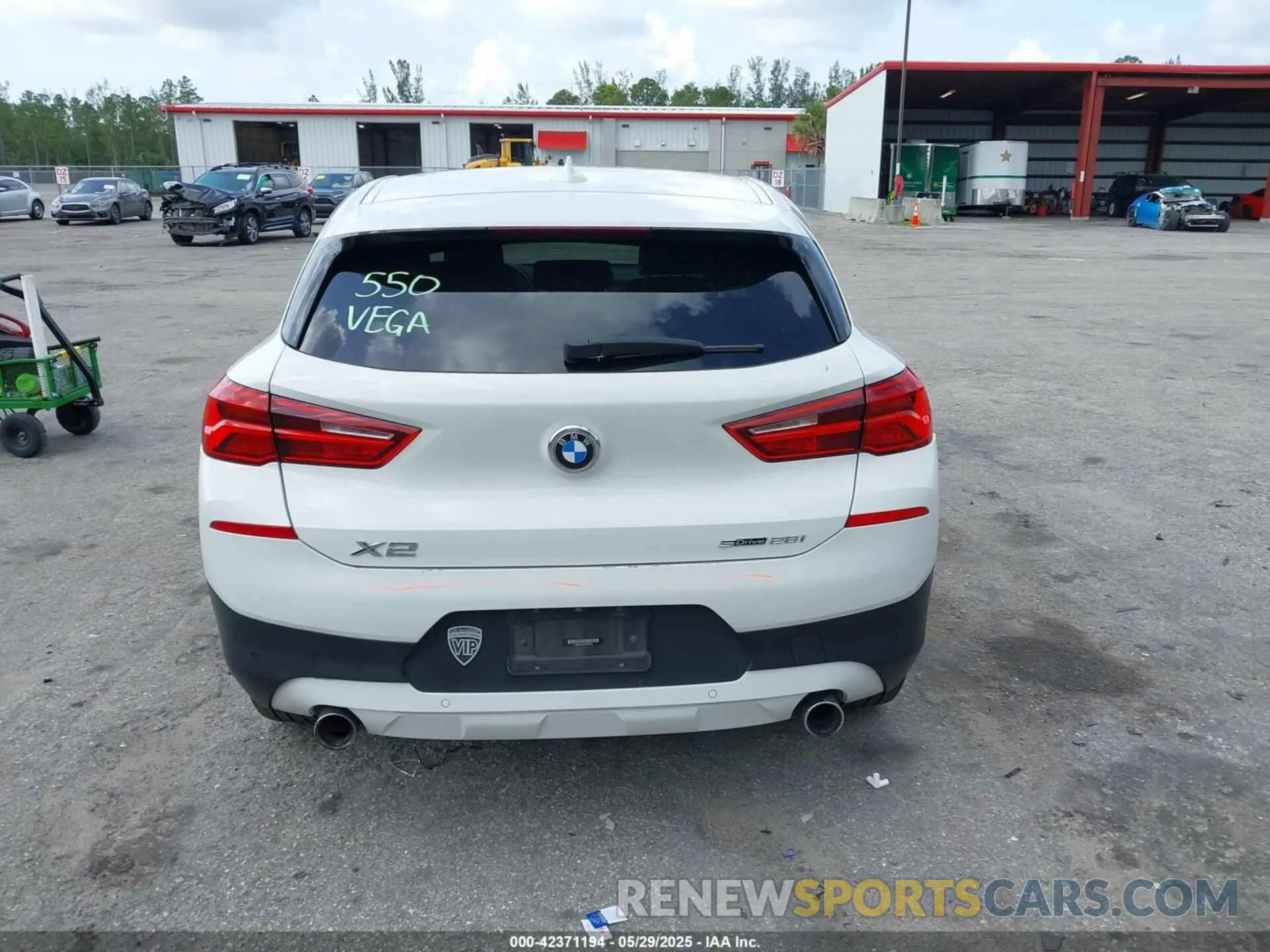 16 fotografías del automóvil dañado WBXYJ3C57KEP77180 BMW X2 2019