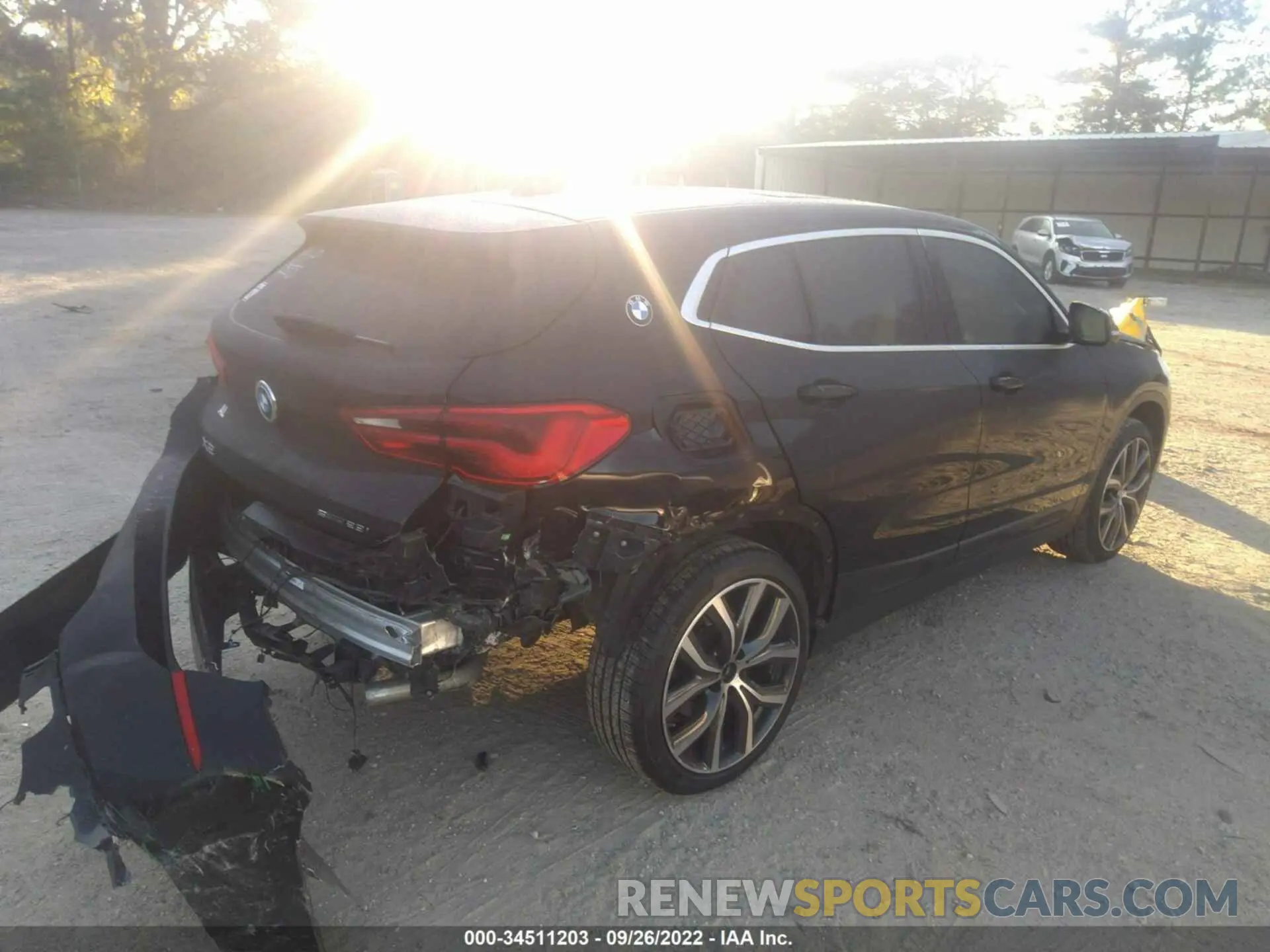 4 fotografías del automóvil dañado WBXYH9C02L5P10555 BMW X2 2020