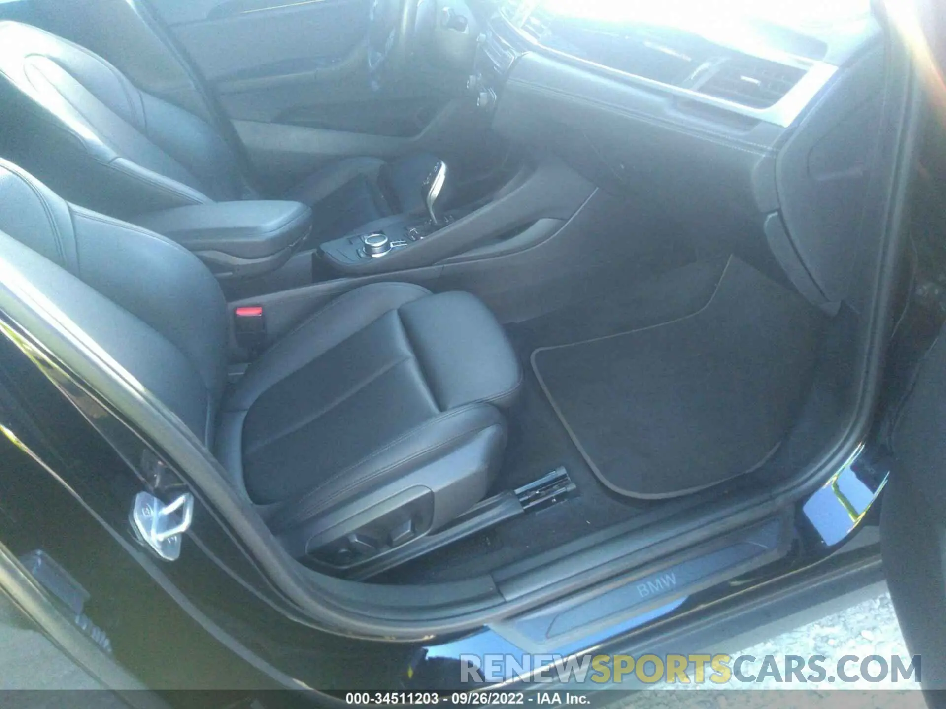 5 fotografías del automóvil dañado WBXYH9C02L5P10555 BMW X2 2020