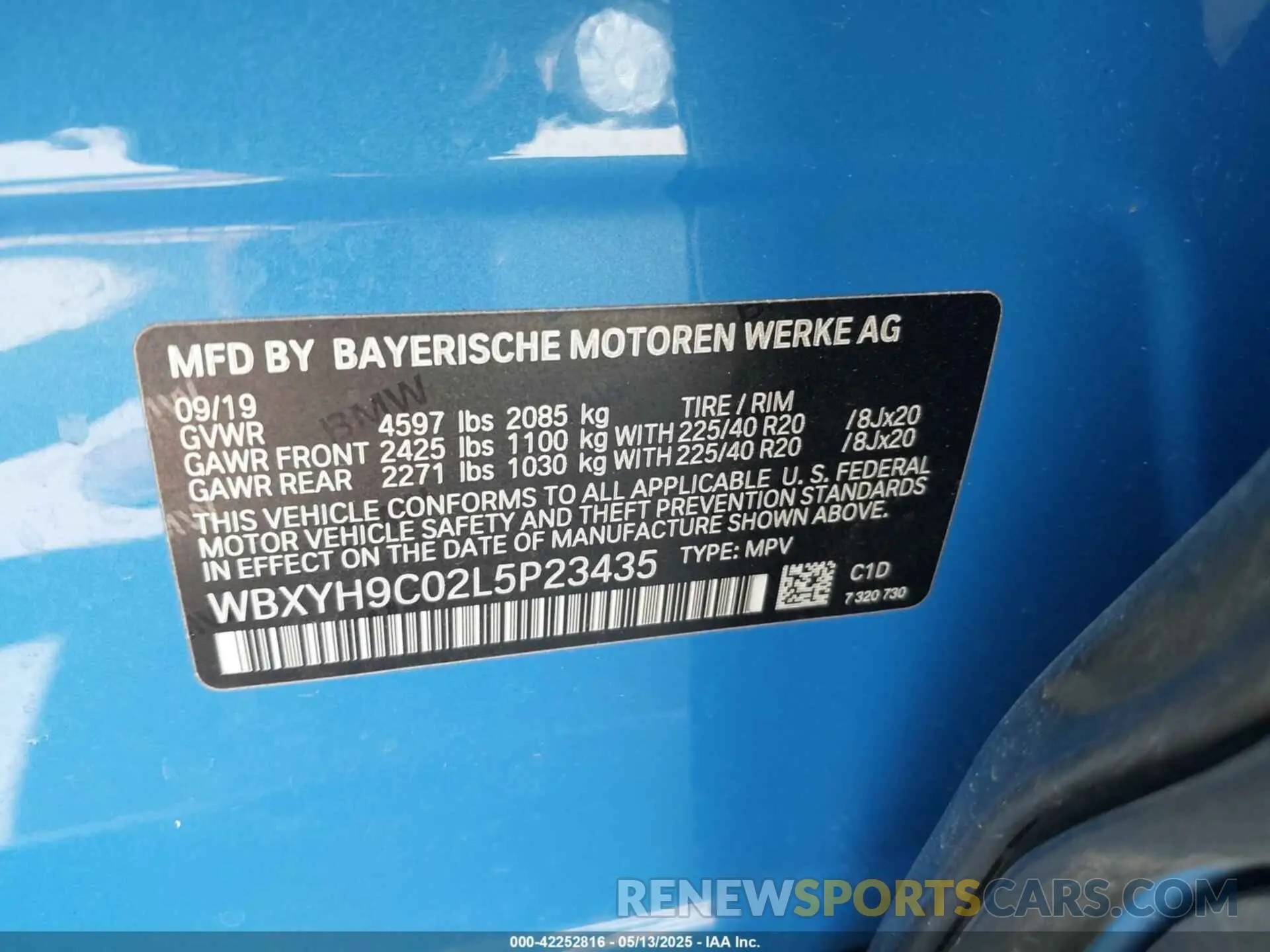 9 fotografías del automóvil dañado WBXYH9C02L5P23435 BMW X2 2020