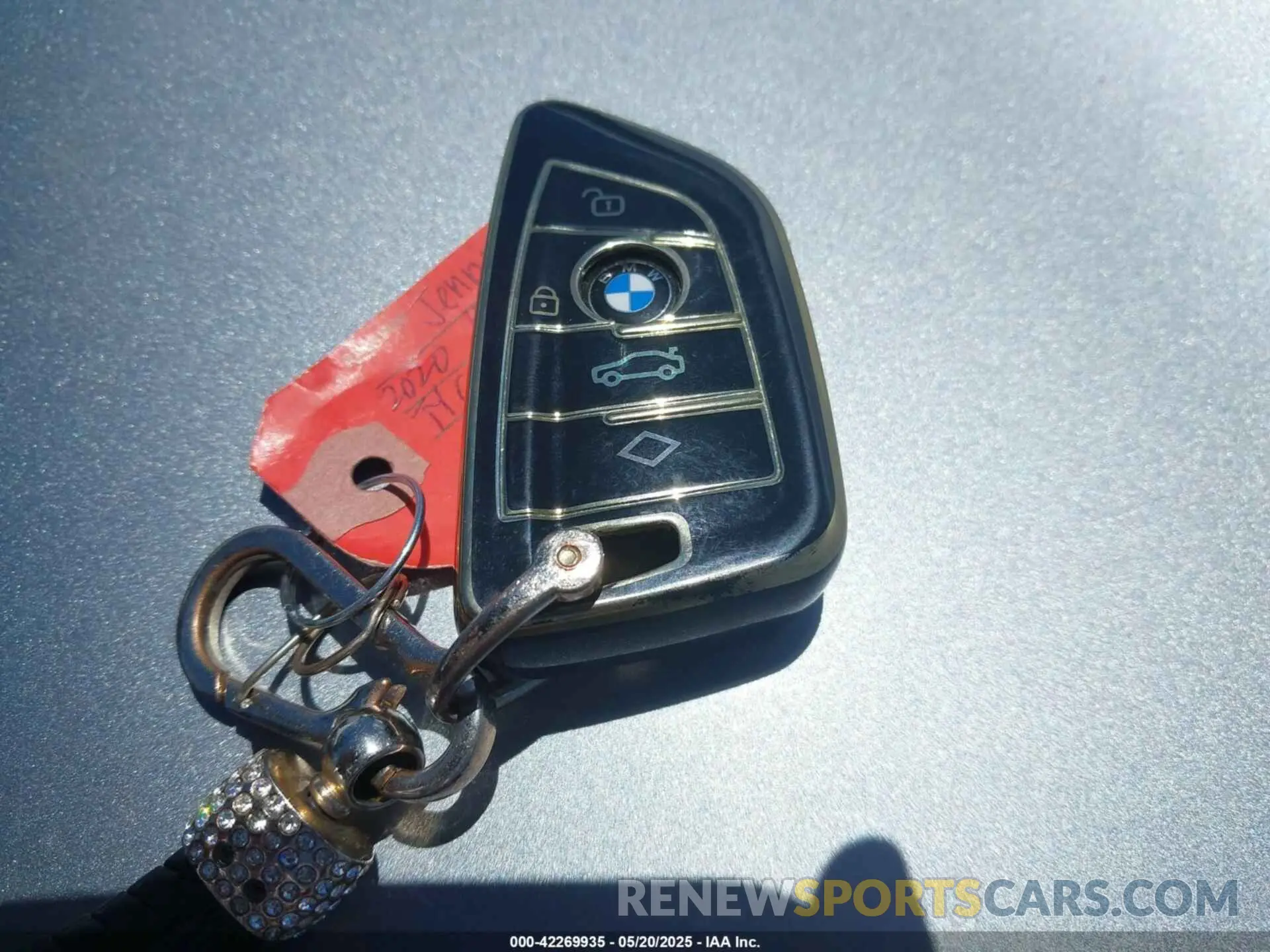 11 fotografías del automóvil dañado WBXYH9C05L5P25132 BMW X2 2020