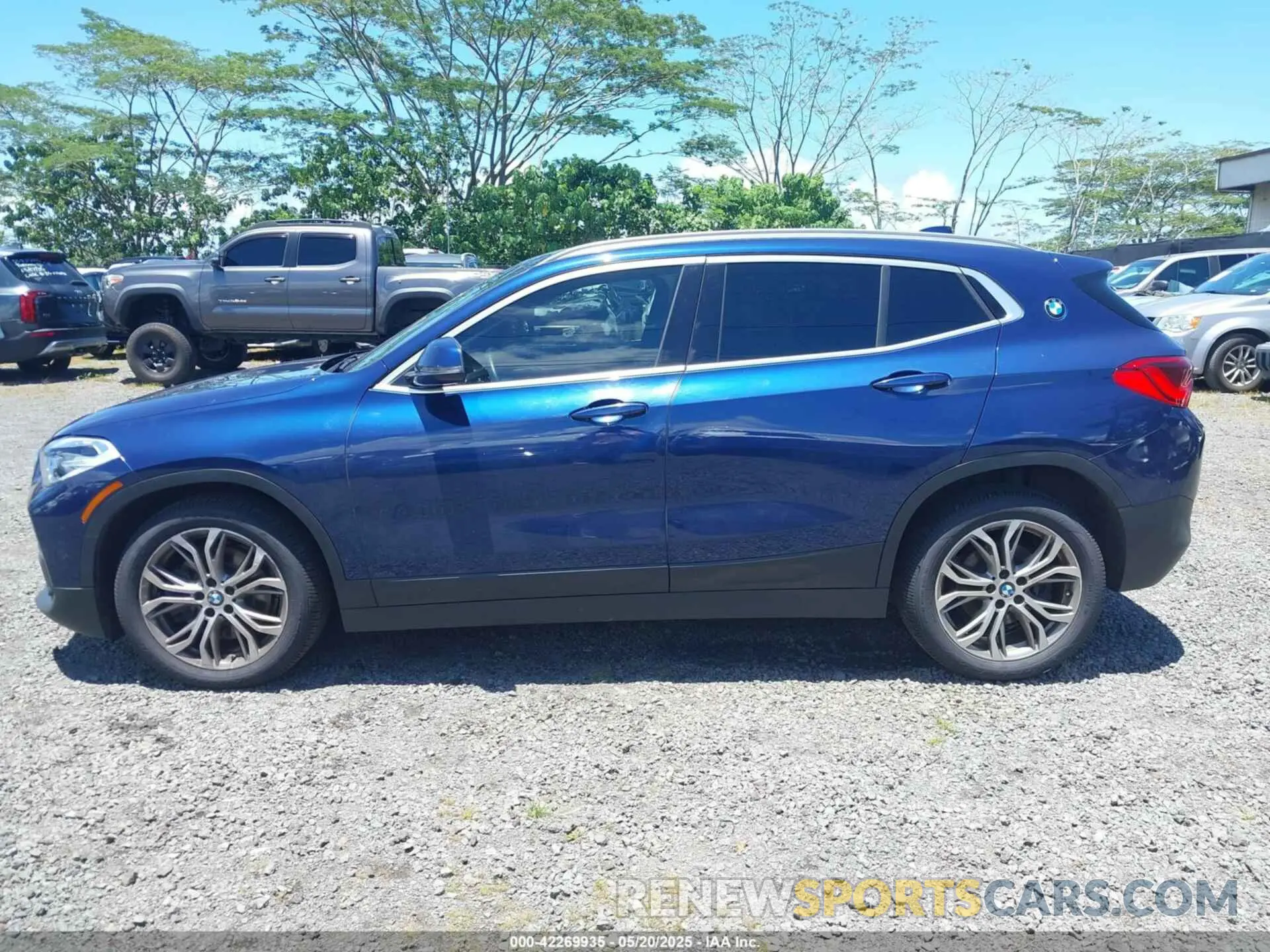 14 fotografías del automóvil dañado WBXYH9C05L5P25132 BMW X2 2020