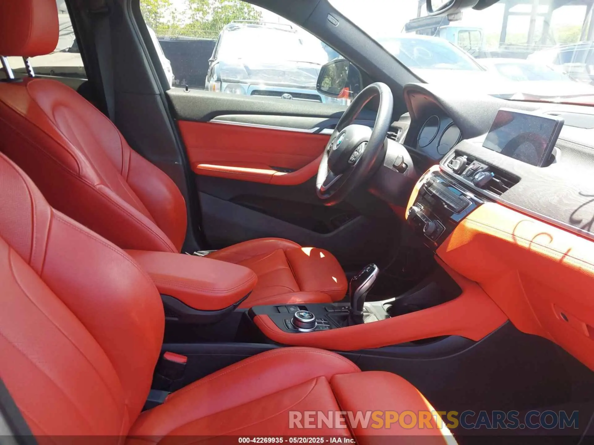 5 fotografías del automóvil dañado WBXYH9C05L5P25132 BMW X2 2020