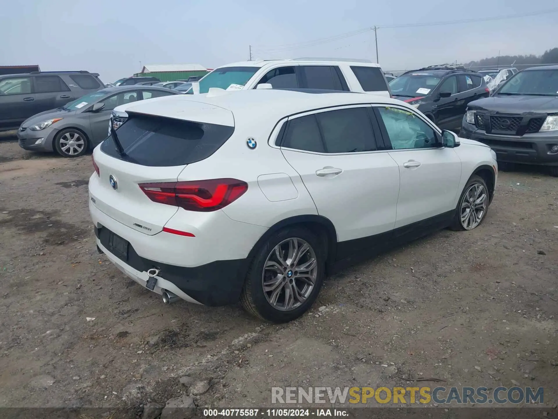 4 fotografías del automóvil dañado WBXYJ1C00L5R55621 BMW X2 2020