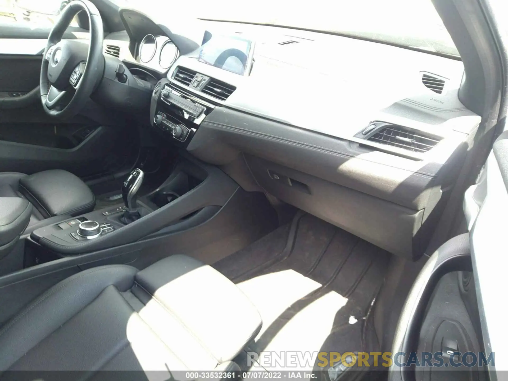 5 fotografías del automóvil dañado WBXYJ1C02L5P06012 BMW X2 2020