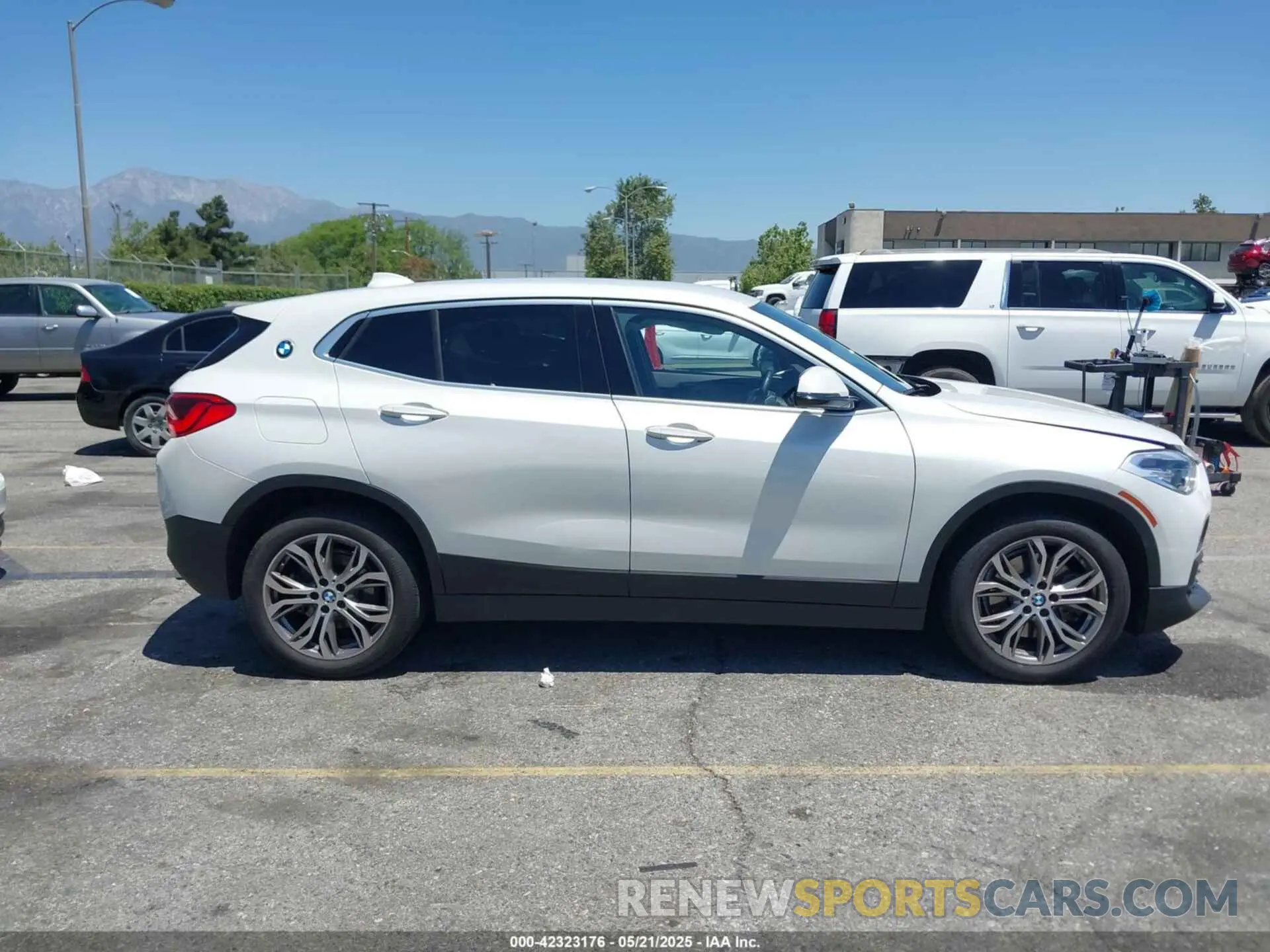 13 fotografías del automóvil dañado WBXYJ1C03L5N93929 BMW X2 2020
