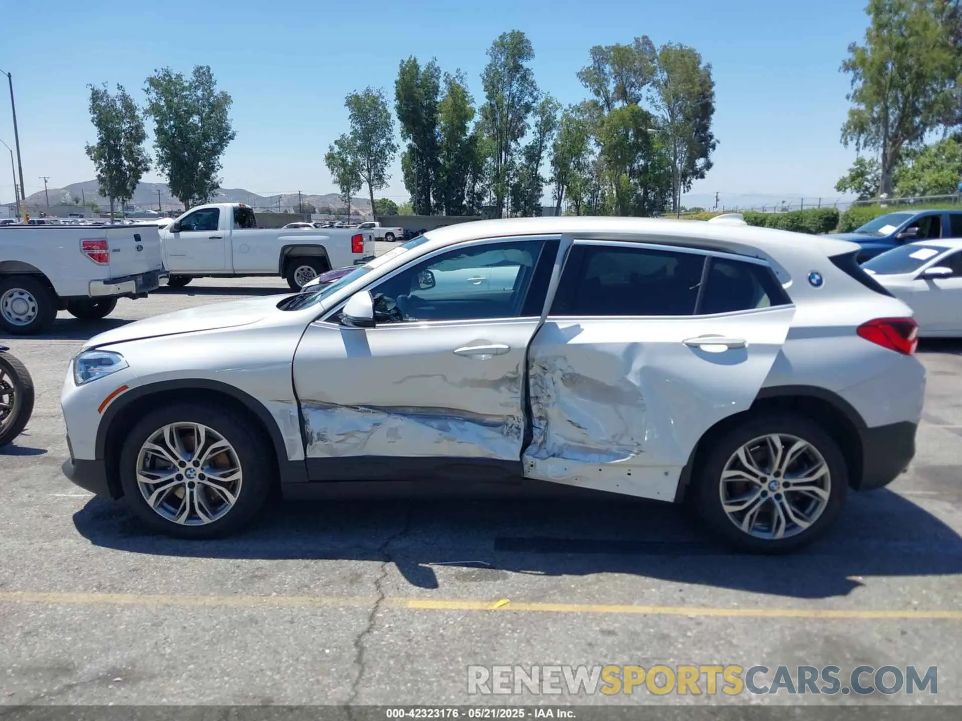 14 fotografías del automóvil dañado WBXYJ1C03L5N93929 BMW X2 2020