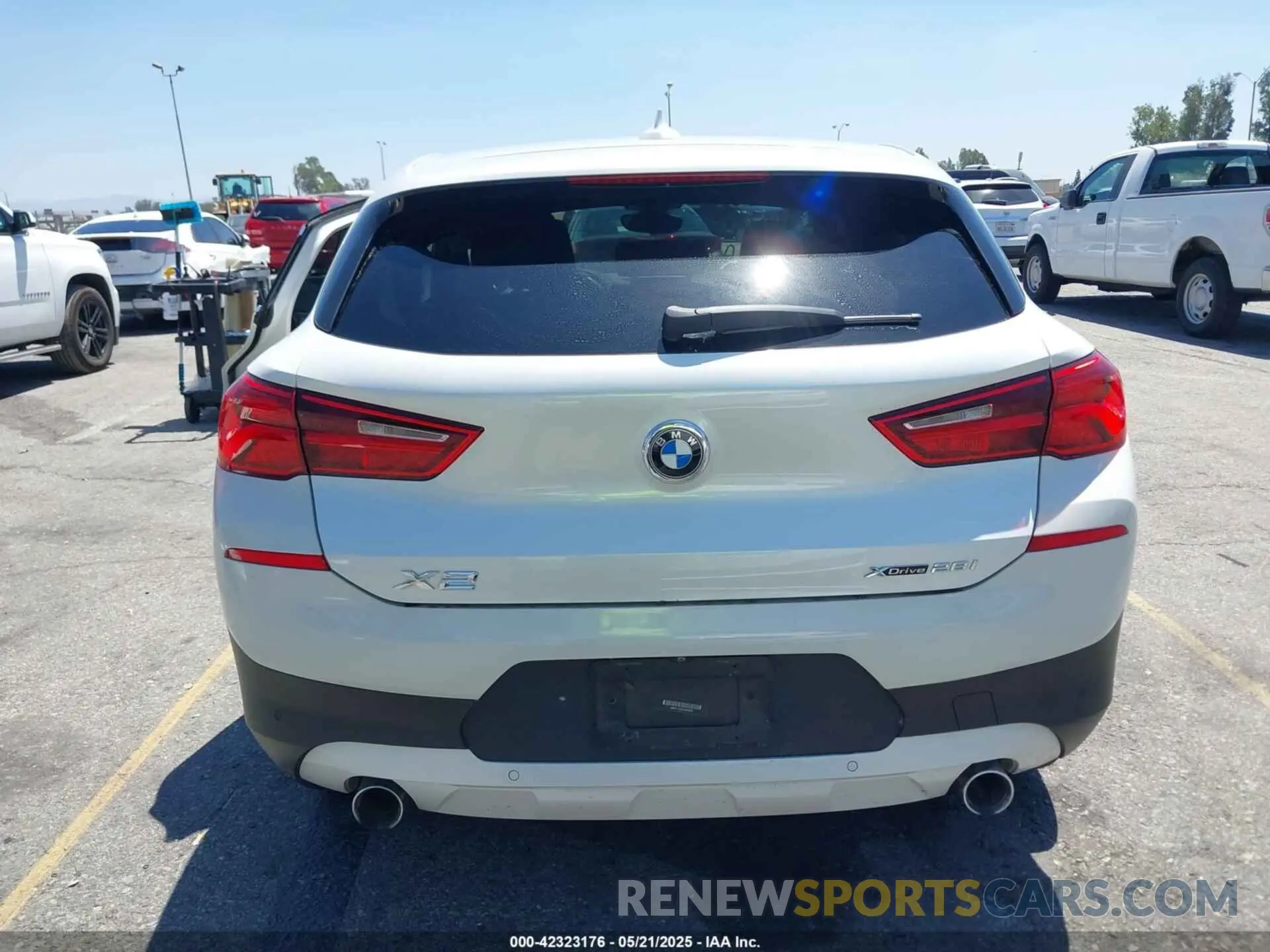 16 fotografías del automóvil dañado WBXYJ1C03L5N93929 BMW X2 2020