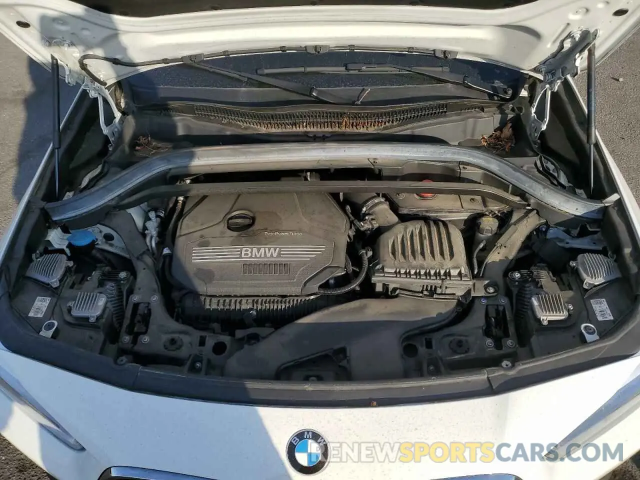 12 fotografías del automóvil dañado WBXYJ1C03L5P54571 BMW X2 2020